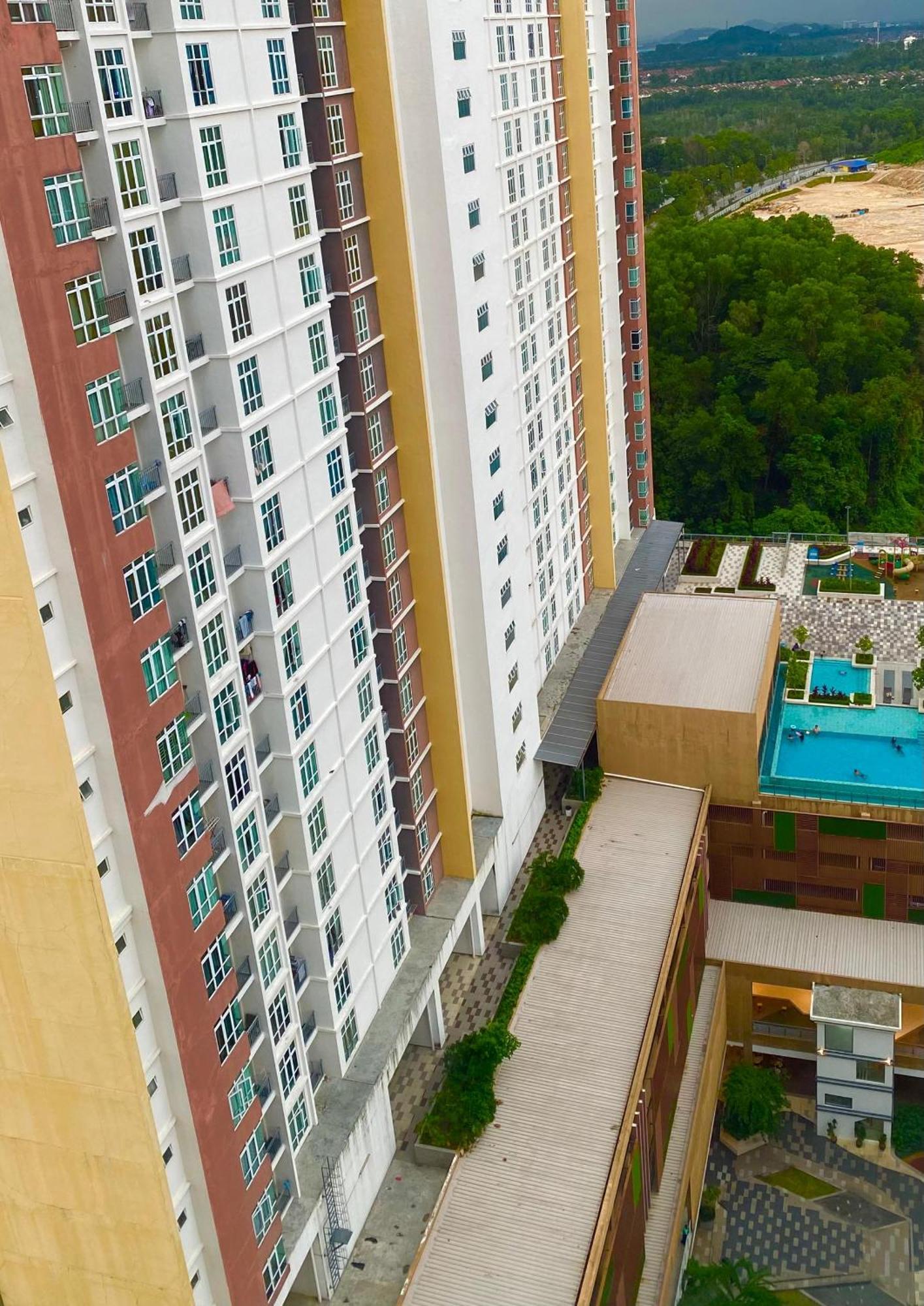 2 Bedrooms At Mesahill With Mall By D'kay Homes, Near Usim Klia Nilai