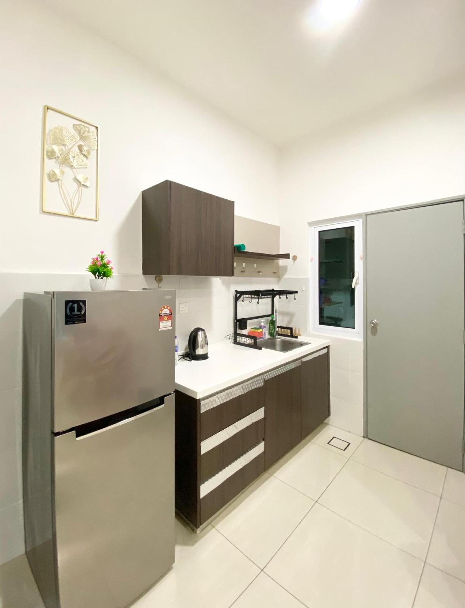 2 Bedrooms At Mesahill With Mall By D'kay Homes, Near Usim Klia Apartment *