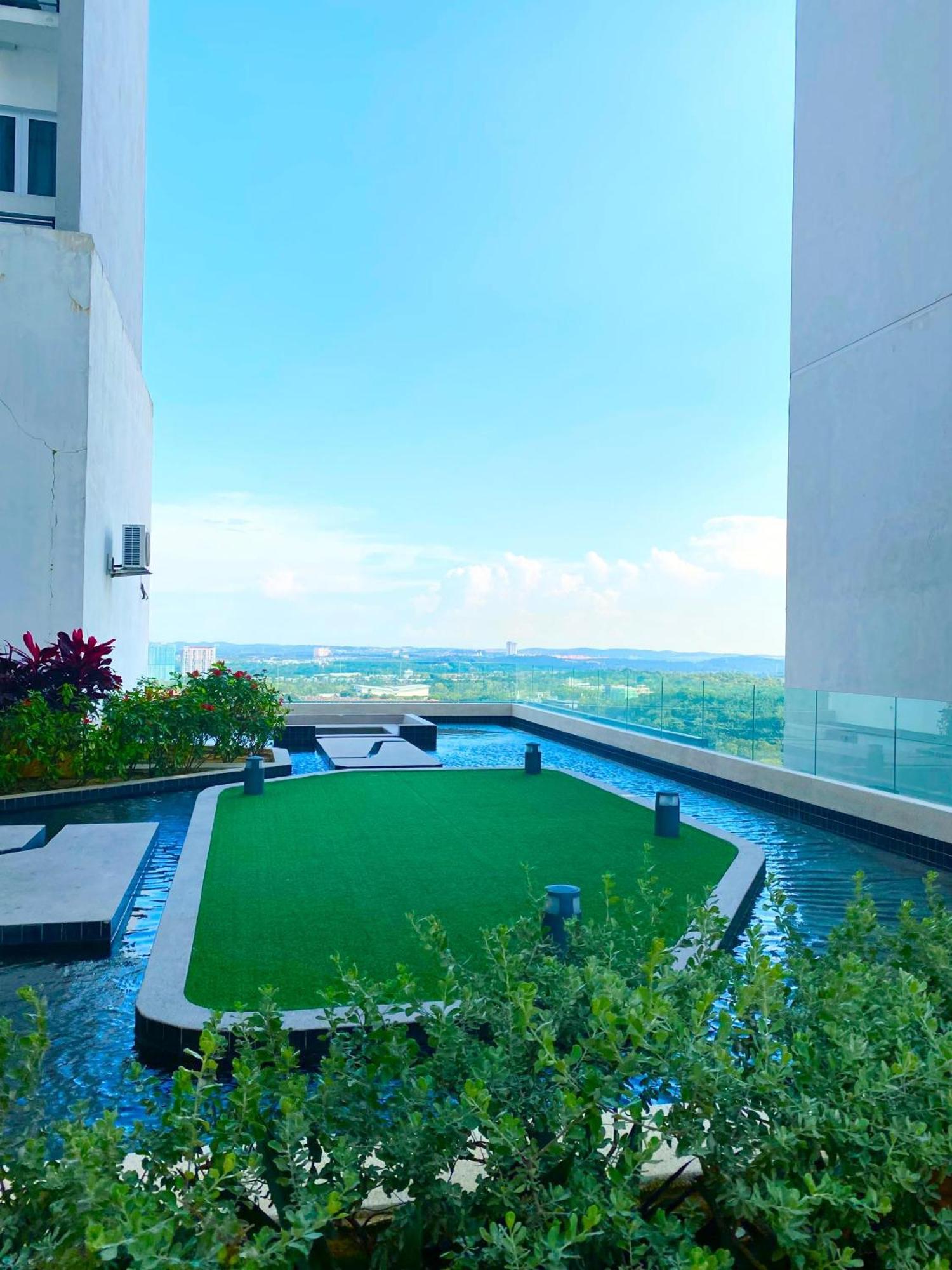 2 Bedrooms At Mesahill With Mall By D'kay Homes, Near Usim Klia *