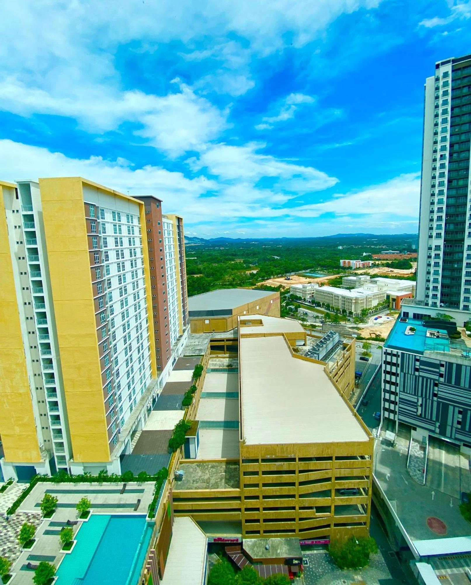 2 Bedrooms At Mesahill With Mall By D'kay Homes, Near Usim Klia Nilai