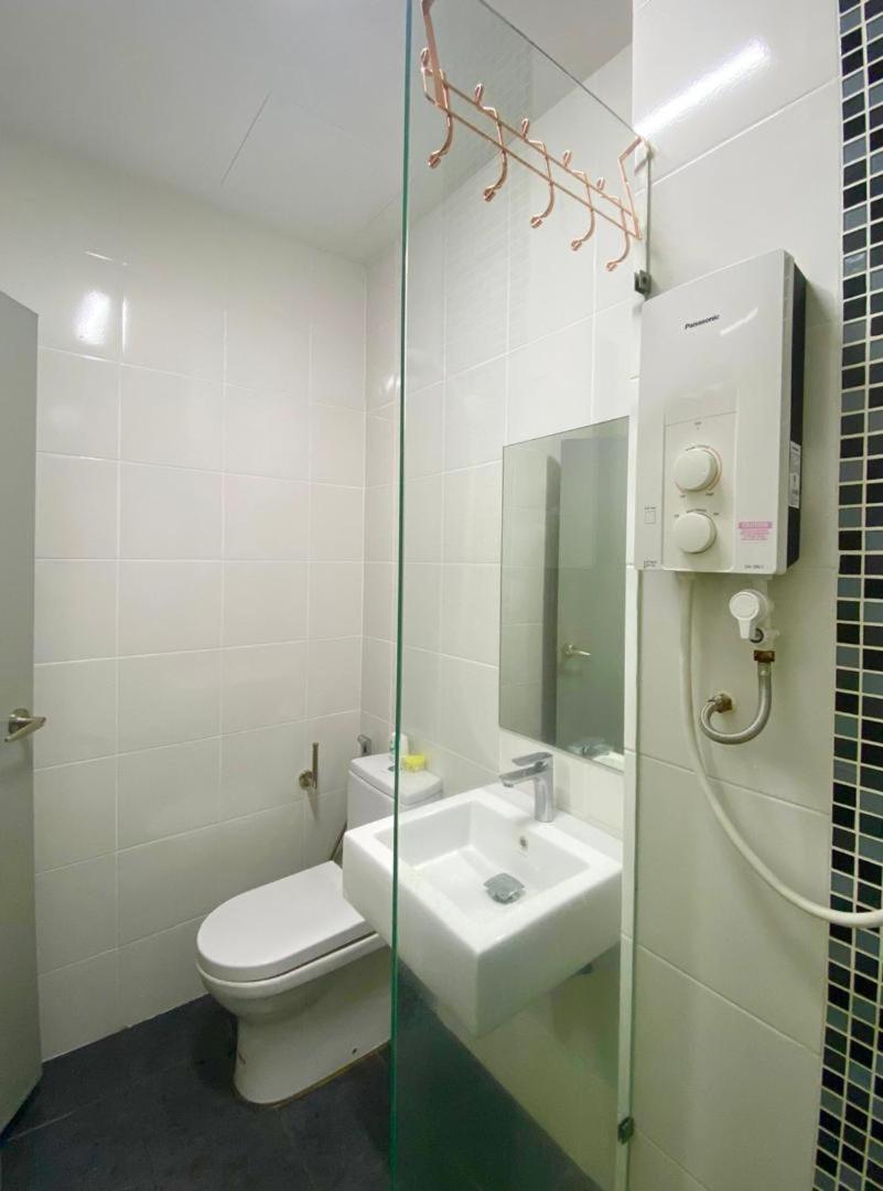 2 Bedrooms At Mesahill With Mall By D'kay Homes, Near Usim Klia Apartment *