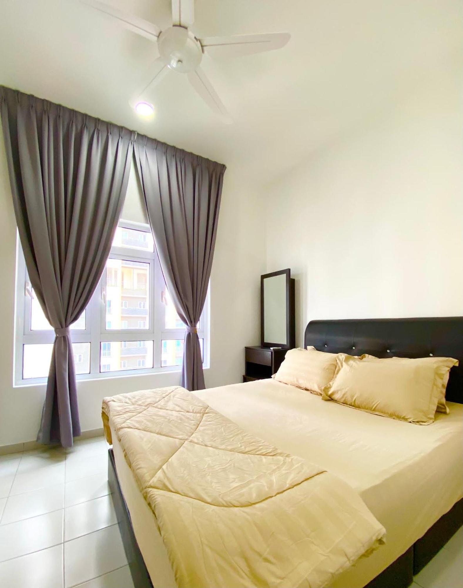 Apartment 2 Bedrooms At Mesahill With Mall By D'kay Homes, Near Usim Klia *