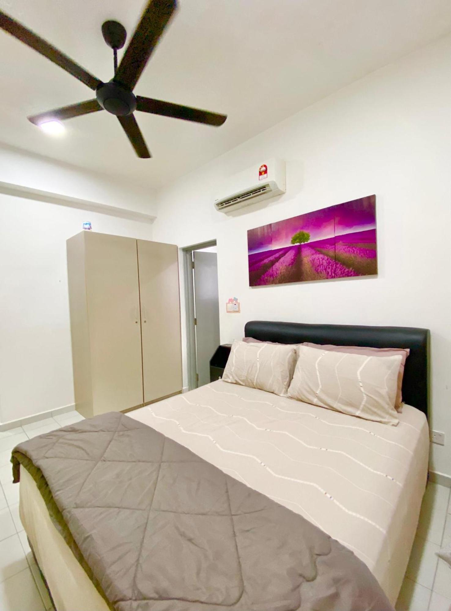 Apartment 2 Bedrooms At Mesahill With Mall By D'kay Homes, Near Usim Klia