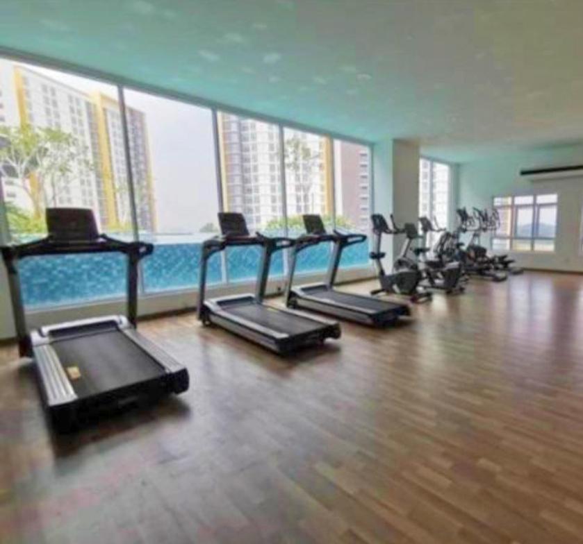 2 Bedrooms At Mesahill With Mall By D'kay Homes, Near Usim Klia Apartment *