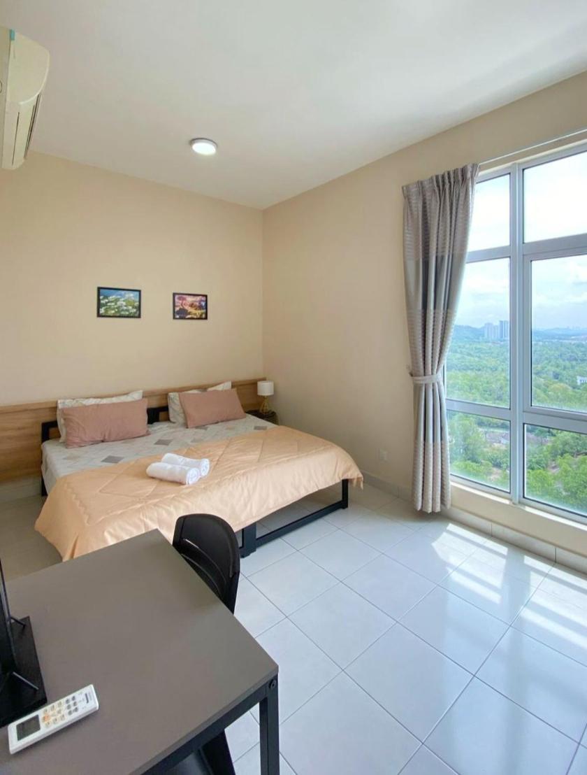 2 Bedrooms At Mesahill With Mall By D'kay Homes, Near Usim Klia