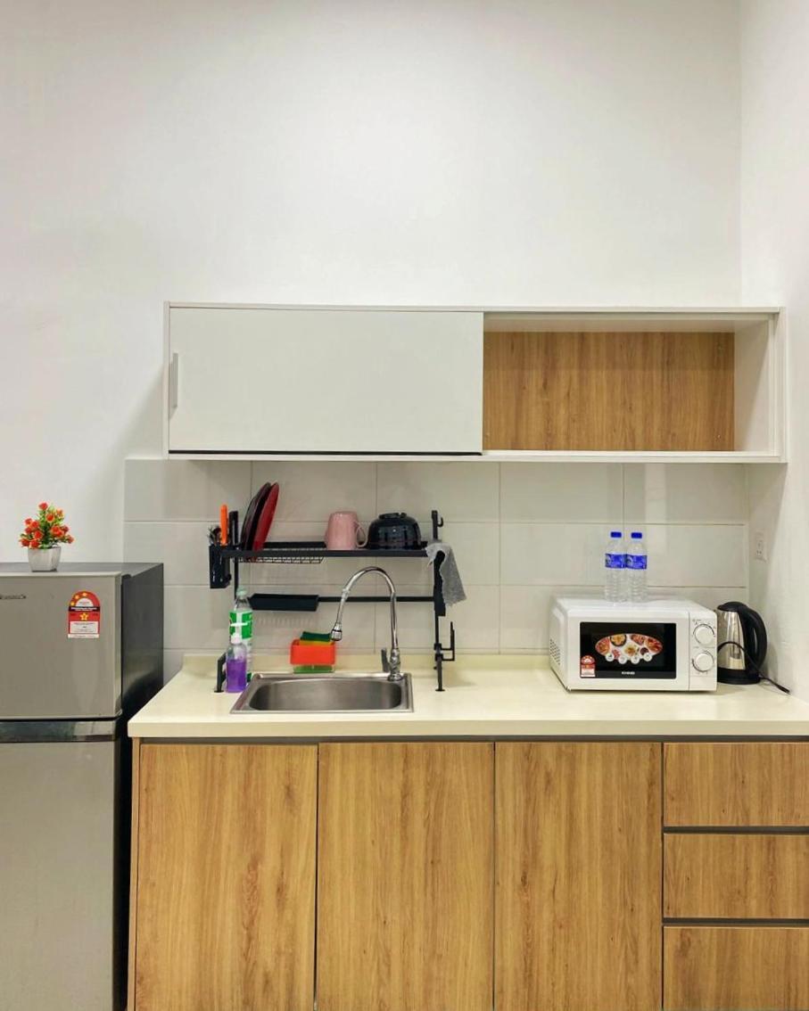 Apartment 2 Bedrooms At Mesahill With Mall By D'kay Homes, Near Usim Klia